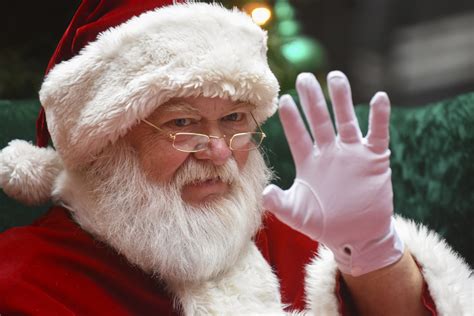 A New Jersey Teacher Told First Graders That Santa Claus