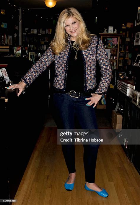 Kristen Johnston Signs Copies Of Her Book Guts At Book Soup On