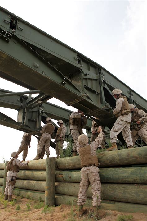 Combat Engineers Maintain Brilliance In Basics Marine Corps Forces