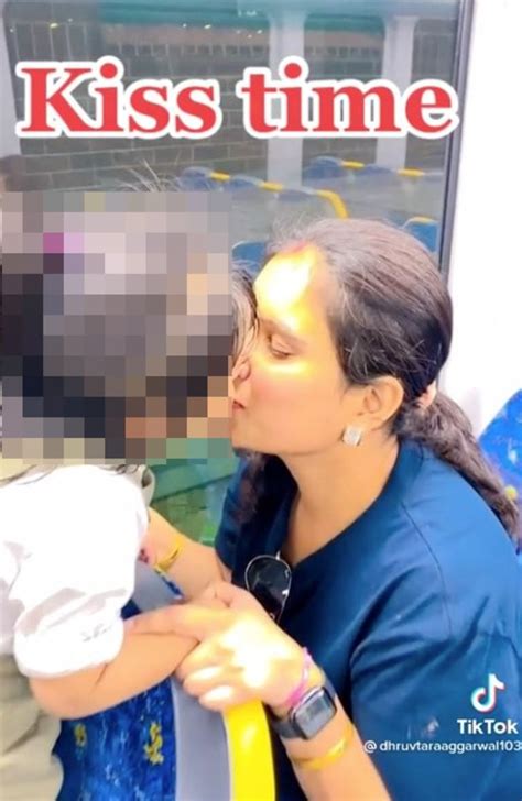 Kissing Daughter On Lips Sydney Mum Slammed After Train Tiktok News