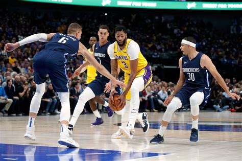 Lebron James Anthony Davis Help Lakers Outlast Mavericks In Overtime Orange County Register