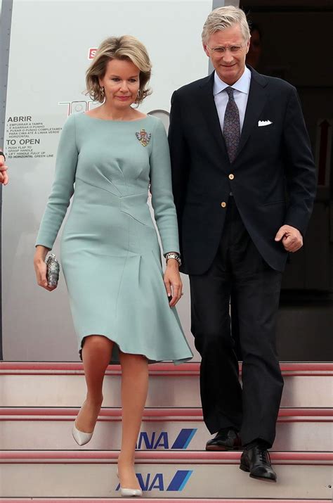 Royal Style - Tous les looks de la reine Mathilde au Japon