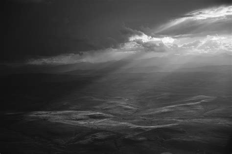 15 Tips For Awestriking Black And White Landscape Photography