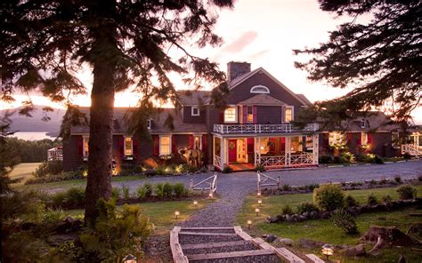 Vacationers looking to get away find our moosehead maine bed and breakfast a welcome escape from their everyday lives. Moosehead Lake | One of a Kind Experience Maine Resort