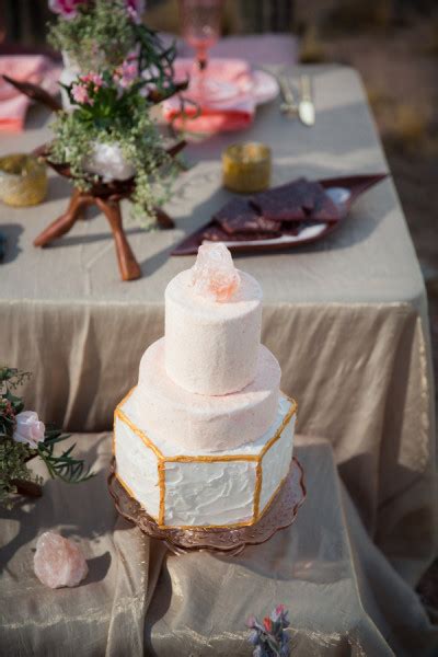 Desert rose wedding chapel ei tegutse valdkondades pulmapoed, kirikud, isiklikud teenused. Himalayan Pink Salt Desert Wedding Inspiration | Taylored Photo Memories » Little Vegas Wedding
