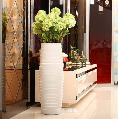 We have a wide range of vases to choose from whether you are opting for a fresh bouquet or shopping our lifelike artificial flowers, showcase them in our collection of vases today and refresh any. Large Vases for Living Room Decor | Roy Home Design