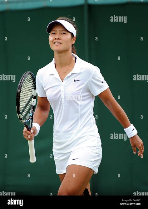 Na Li China The All England Tennis Club Wimbledon London England 25