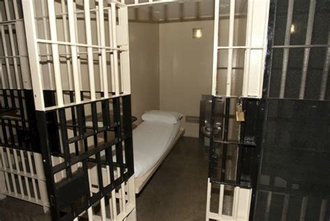Too Frail For Death Row Texas Inmate Seeks Execution Reprieve