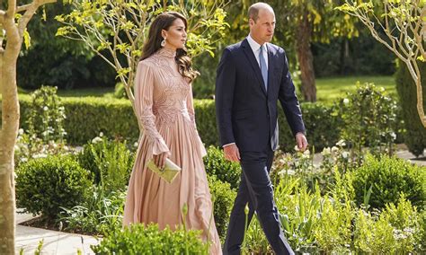 El romántico vestido rosa y libanés de Kate Middleton en la boda real