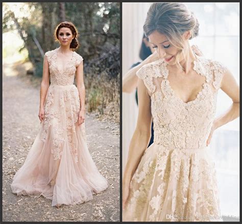 Discount Bohemia Plus Size Lace Wedding Dresses Sexy Deep