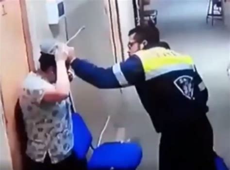 Paramedic Filmed Kicking Pregnant Nurse In The Stomach In Chile Metro