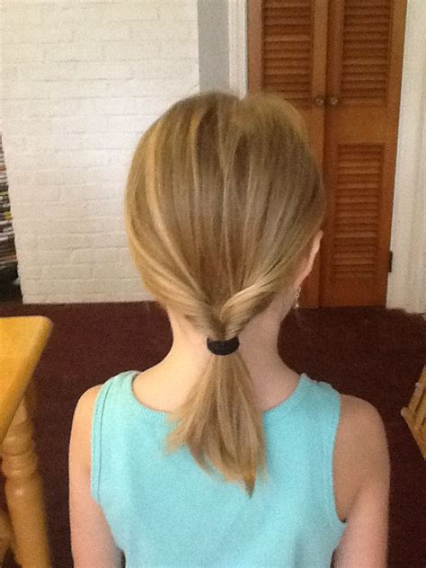 Cute Twist Ponytail For Little Girls D So Cute Works On Tweens And