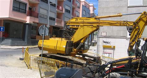 Apartamento pronto a habitar, com todo o conforto.prédio com 2 elevadores.dispôe de 2 frentes. Algueirão - Mem Martins: Ocidente Requalificação da zona ...