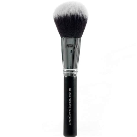 Pro Large Powder Makeup Brush