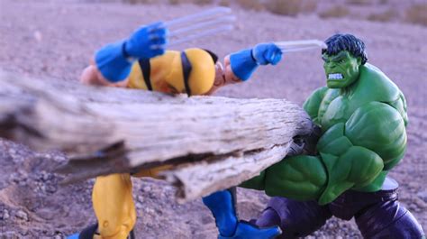 Hulk Knock Out Of Park Marvellegends