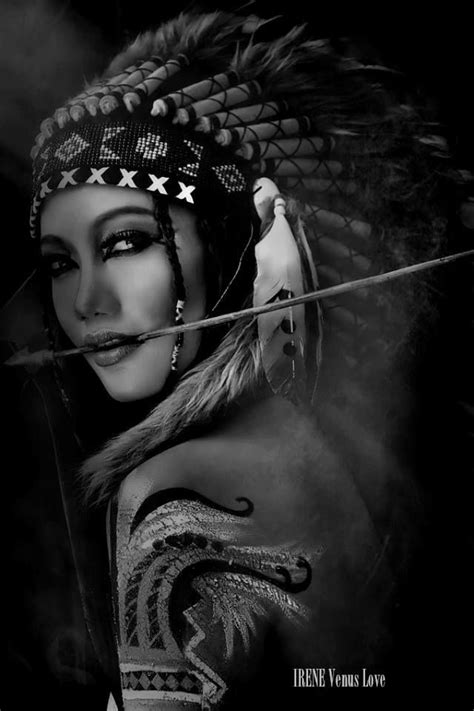 Pin By Melissa Bird On Black And White Photos Native American Headdress Native American