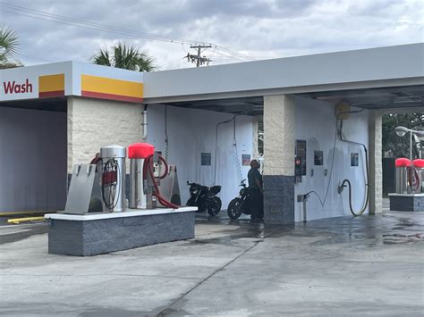 Have not tried the carwash but guess if you're on a pinch while on a