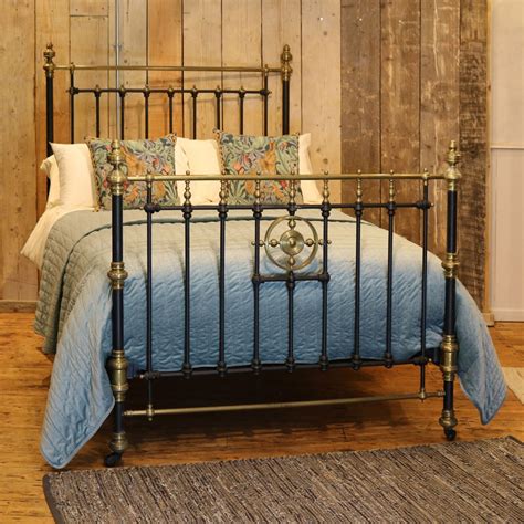 Late Victorian Brass And Cast Iron Antique Bed In Black Md102