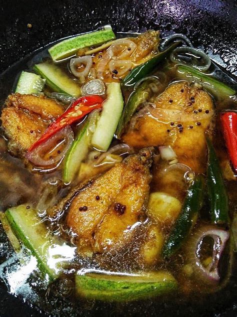It's super easy to make and this particular recipe is super easy for you to make at home. Pelbagai Resepi Ikan Bakar Berserta Air Asam Pencecah Yang ...
