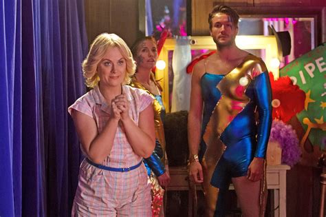 Amy Poehler Wet Hot American Summer Prequel Is The Right Amount Of