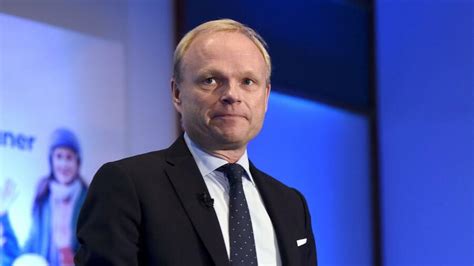 An analysis july 27, 2021 shifting geopolitics and a sharp round of cost cutting have put nokia firmly back in the global 5g rollout race just a year after ceo pekka lundmark took the reins at the finnish company. Fortum-Chef Pekka Lundmark wirbt um Uniper-Aktionäre