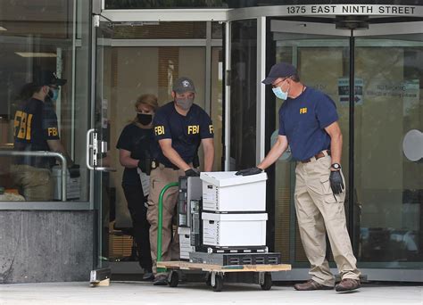 fbi raids the cleveland offices of optima management group with ties to ukrainian oligarch