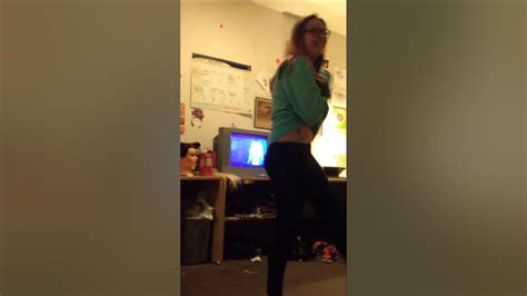 College Girl Trying Twerking Youtube