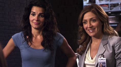 Where Is The Cast Of Rizzoli Isles Today Looper News Digging