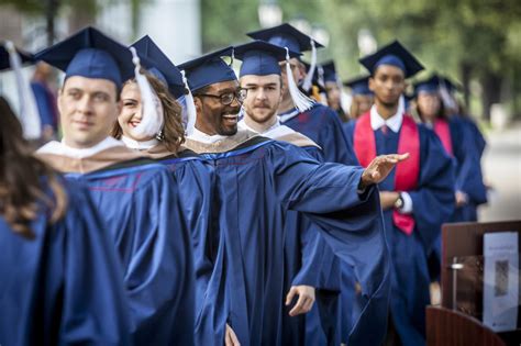 16 Photos from the 2018 SMU Meadows Graduation Ceremonies Guaranteed to ...