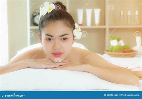 Young Beauty Woman Relax Massage Treatment In Spa Salon Stock Image Image Of Beautician
