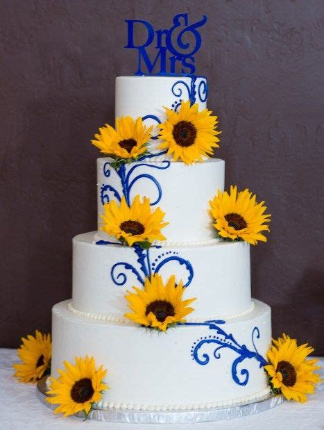 Sunflower Wedding Cake Decorations Sunflower Wedding Cake Sunflower Themed Wedding Wedding