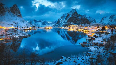 Outdoors Nature Sea Photography Clouds Snow Sea Foam Mountains