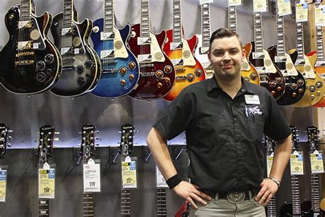 Guitar Center Rocks Into Town Strums Up More Visitors To Redmond Town