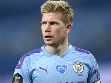 Select players to compare select two players to view direct player compare. De Bruyne zum Spieler des Jahres in England gewählt