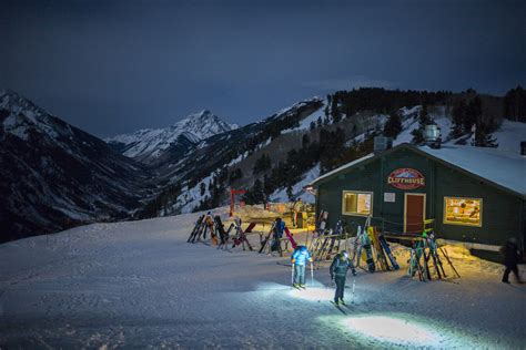 Aspen Buttermilk Ski Holiday Reviews Skiing