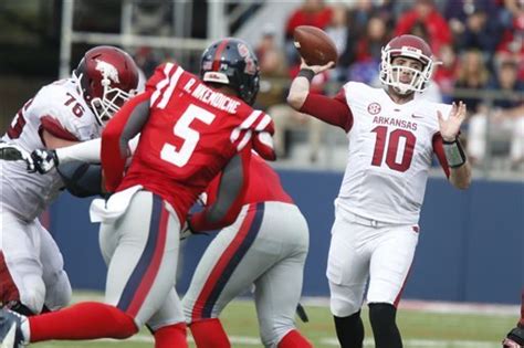 The latest in arkansas razorbacks football recruiting. Arkansas Football: Position Battle Tracker for 2014 Season ...