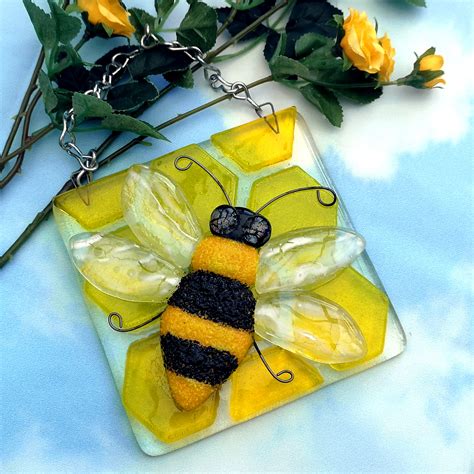 Handmade Fused Glass 3d Bumble Bee Hanging Picture Suncatcher Light Catcher Bee Hive Bee Lover