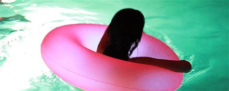 Selena Gomez Swimming  Find And Share On Giphy