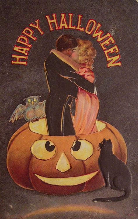 My Owl Barn Vintage Halloween Postcards
