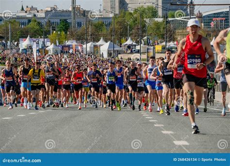 leading group runners athletes run race during kazan marathon editorial stock image image of