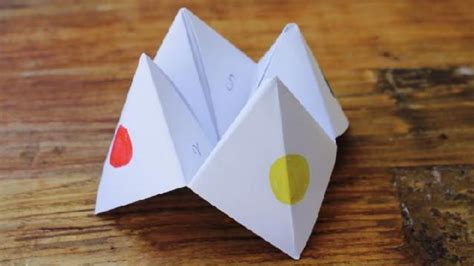 How To Make A Origami Fortune Teller Youtube Origami