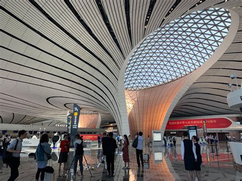 Wenn sie erfahrungen mit diesem unternehmen gesammelt haben, teilen sie diese hier mit anderen seitenbesuchern. Bildergalerie: Größter Flughafen der Welt in China ...