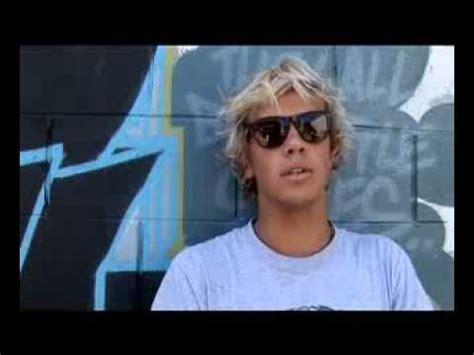 Julian mark ovenden (born 29 november 1976) is an english actor and singer. Julian Wilson Sushi Roll - YouTube