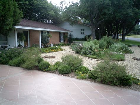 Xeriscape Large Front Yard Xeriscape Xeriscape Landscaping Front