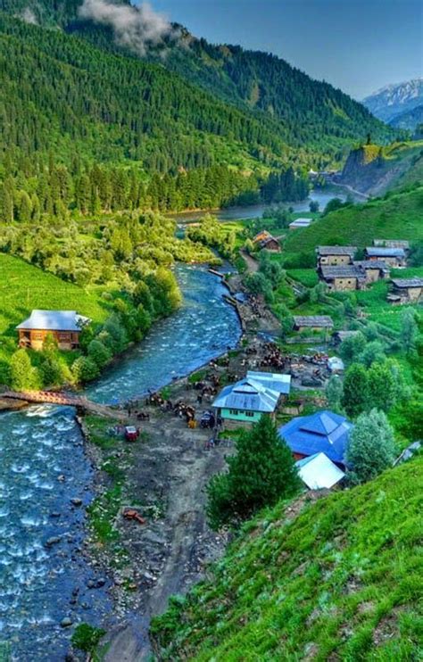 The Lush Neelum Valley In Pakistan Azad Kashmir Pakistan Beautiful