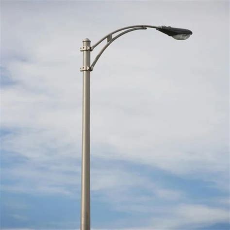 Street Light Pole Design