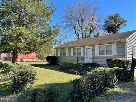 Starter Home Near Salisbury Rests on a Half-Acre of Land and Features a