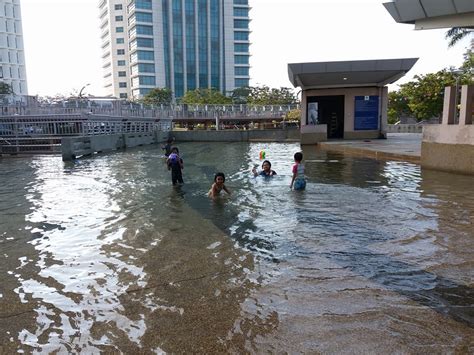 Best jugak port ni, sambil.lari jom kita tengok mana satu tempat menarik di putrajaya yang menjadi pilihan anda sekeluarga untuk anda terokai pada hujung minggu nanti! Rupanya, Ini 10 Aktiviti 'Best' Di Putrajaya Untuk Dicuba ...