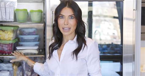 Crazy Kitchens Celebrity Dietitian Tanya Zuckerbrot Shares Her