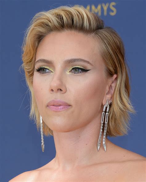 She started acting as a child, appearing in just cause, north and the horse whisperer. Scarlett Johansson - 2018 Emmy Awards • CelebMafia